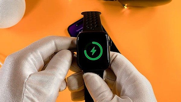 Cắm sạc cho Apple Watch Series 8