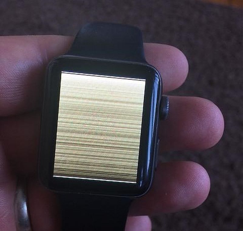 Hiện tượng sọc màn hình trên Apple Watch
