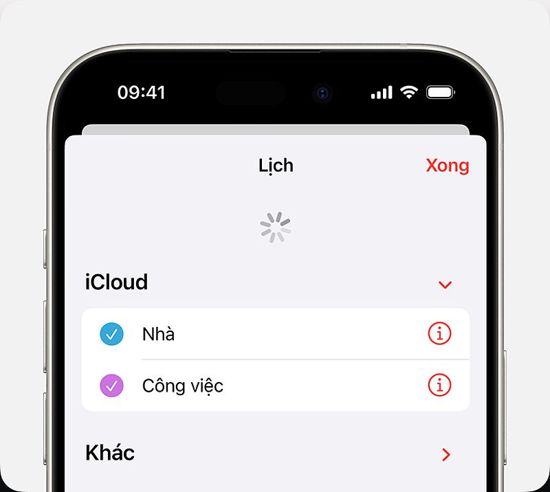Màn hình iPhone hiển thị tab Lịch đang được làm mới.