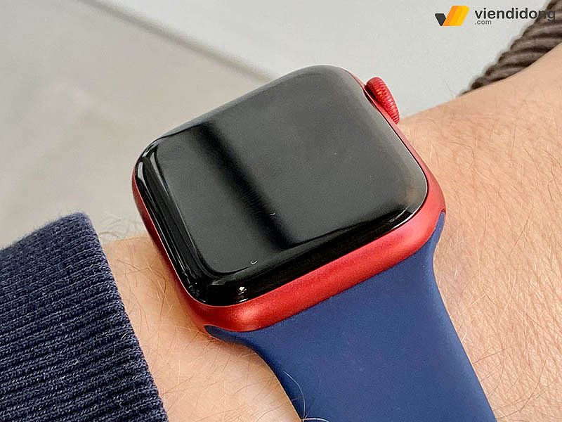 Nguyên nhân Apple Watch không lên màn hình